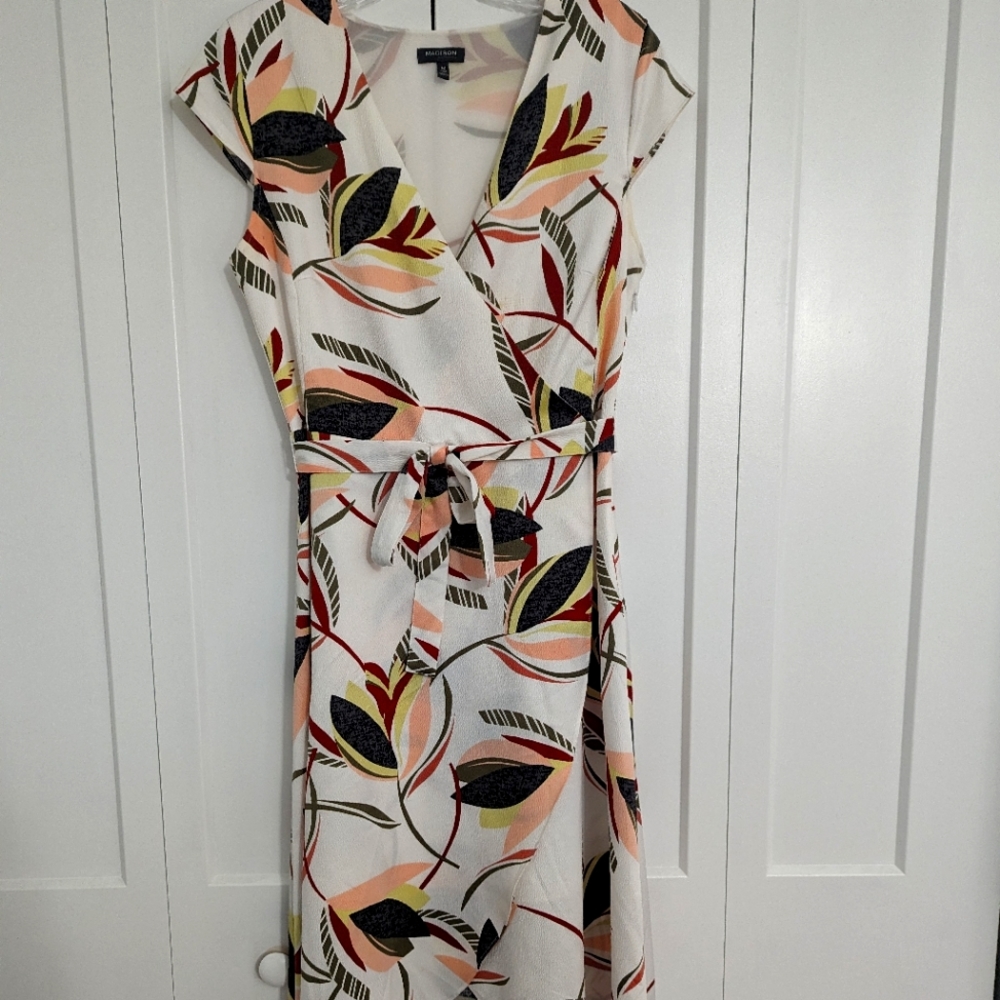 Madison Belks Floral Faux Wrap Dress, size M
